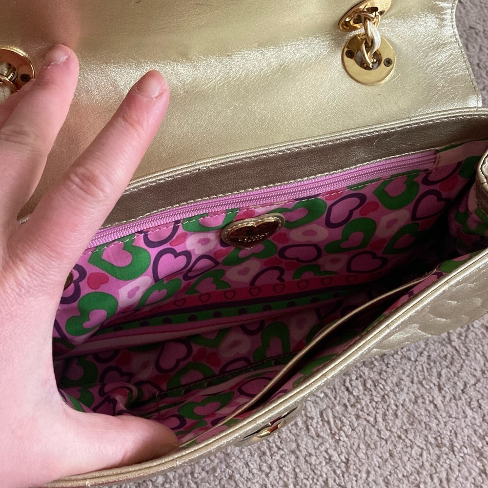 Lovcat Paris Purse Gold Quilted - Picture 4 of 5